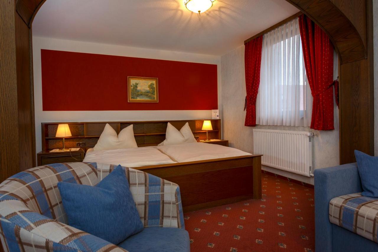 Hotel Gondel Altenkunstadt Екстер'єр фото