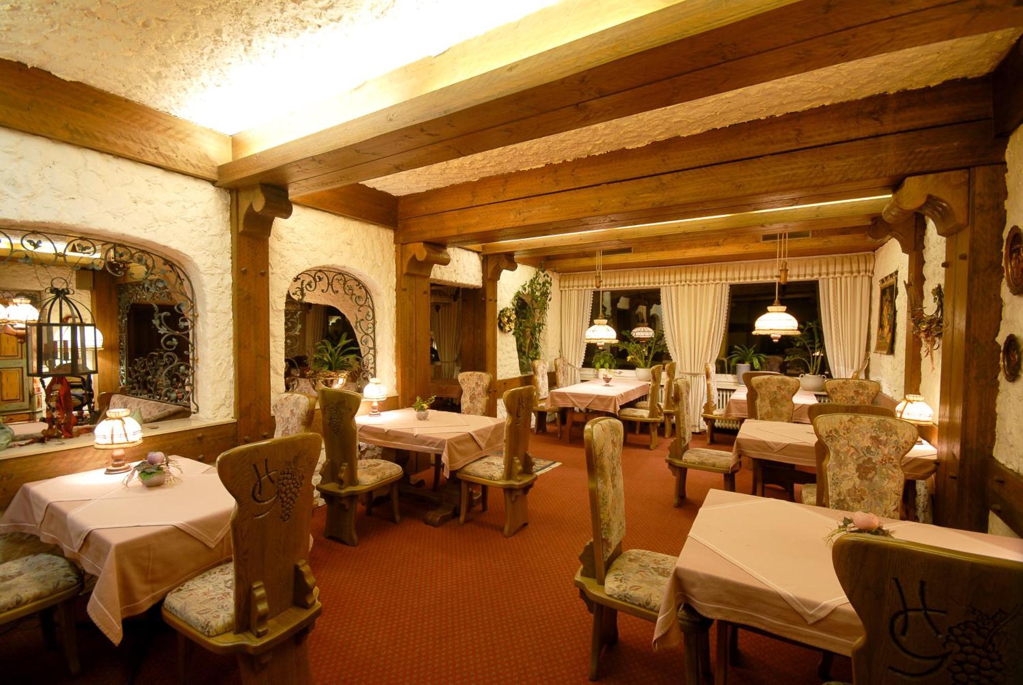 Hotel Gondel Altenkunstadt Екстер'єр фото