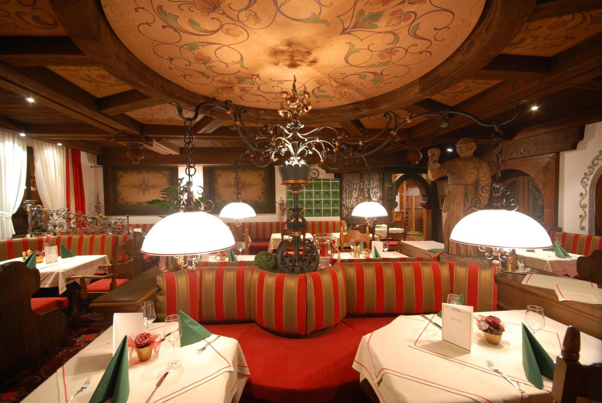 Hotel Gondel Altenkunstadt Екстер'єр фото