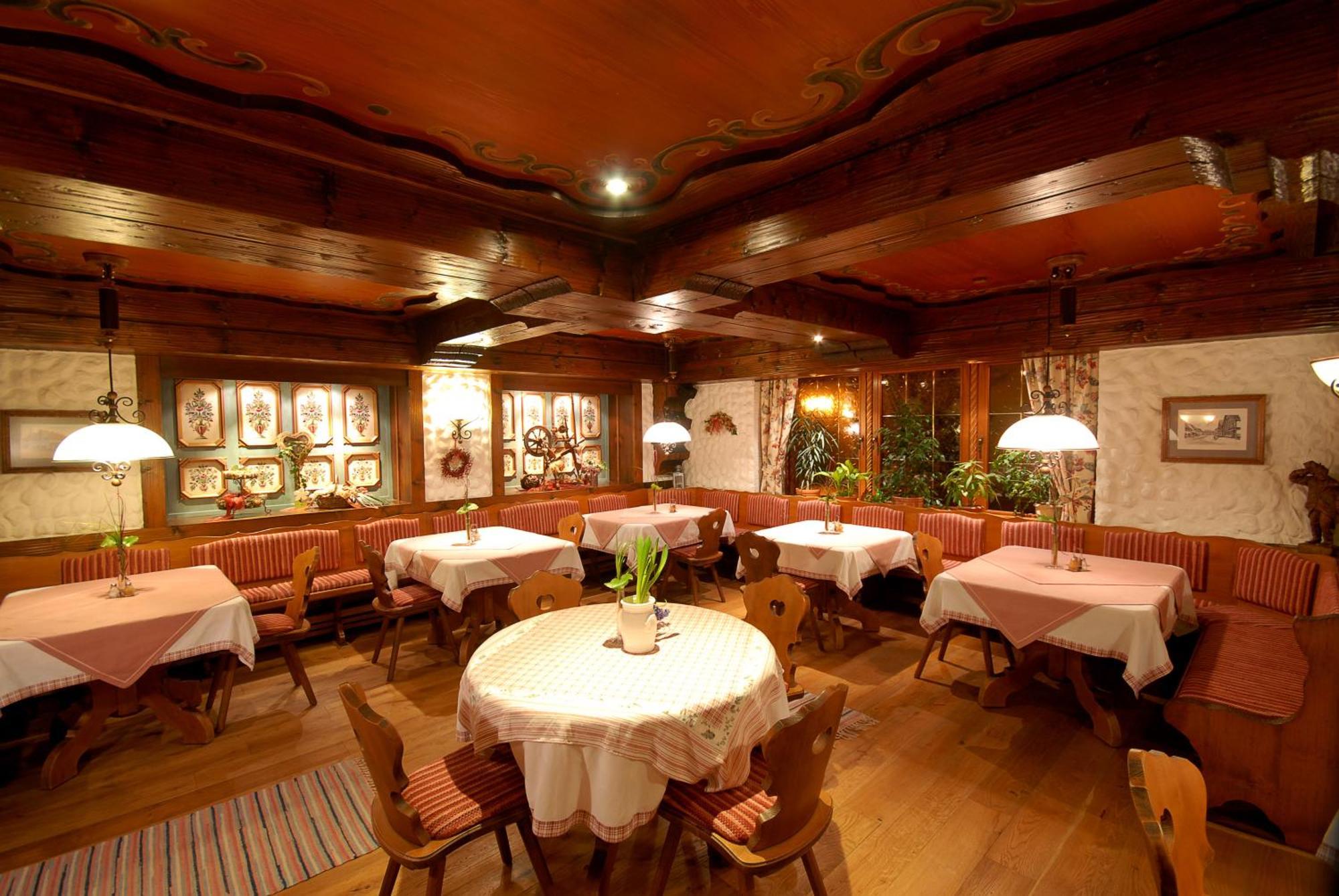 Hotel Gondel Altenkunstadt Екстер'єр фото