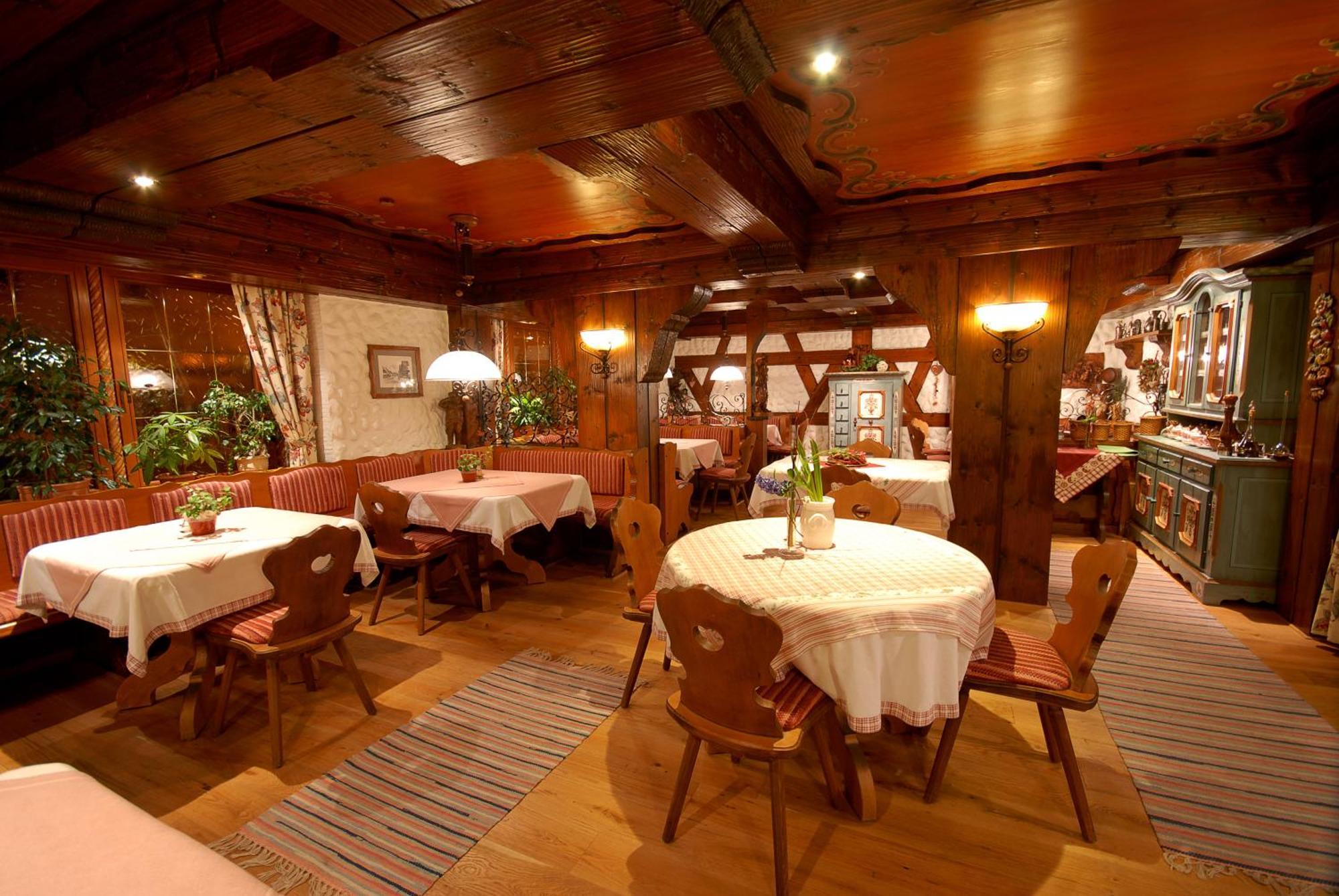 Hotel Gondel Altenkunstadt Екстер'єр фото