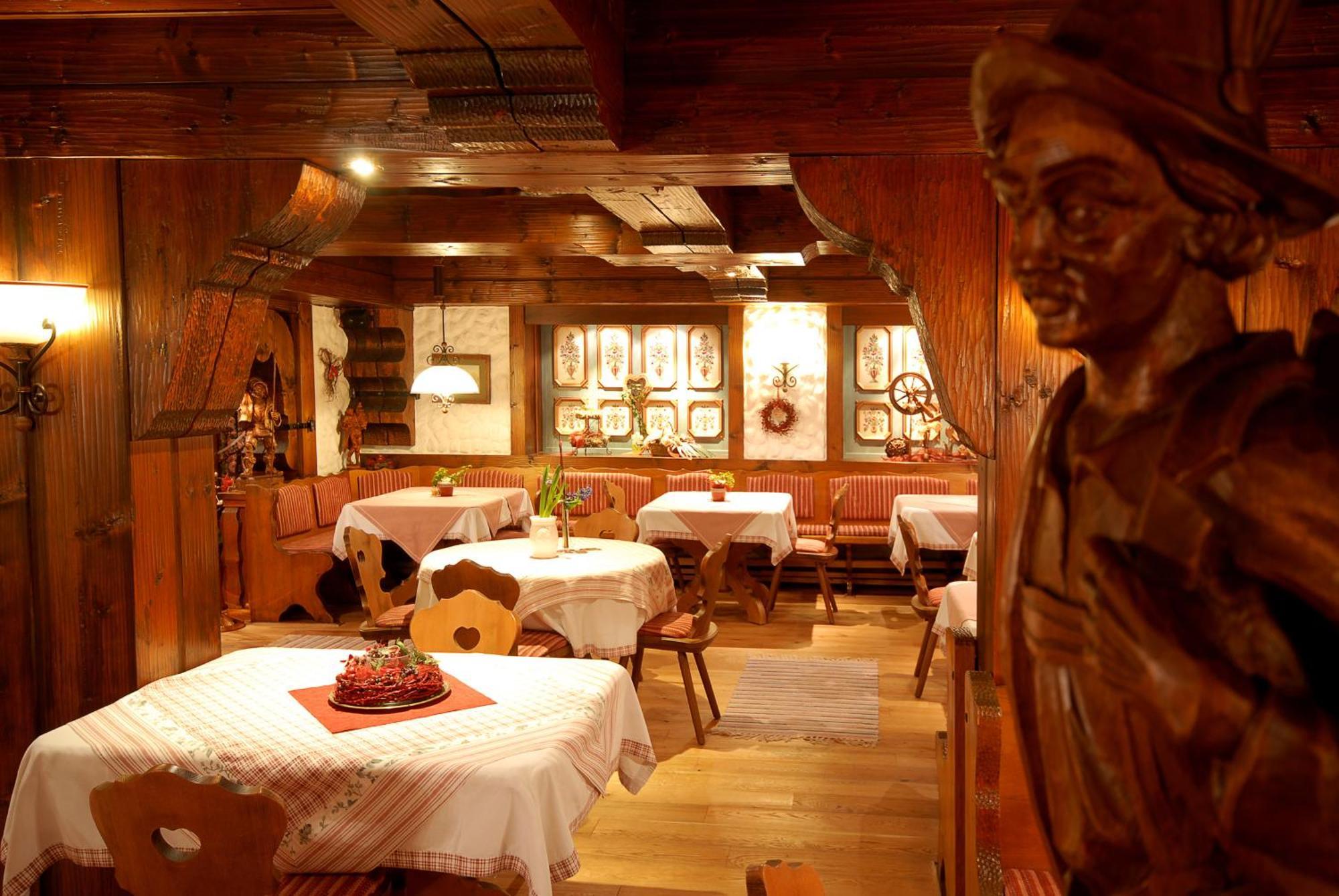 Hotel Gondel Altenkunstadt Екстер'єр фото