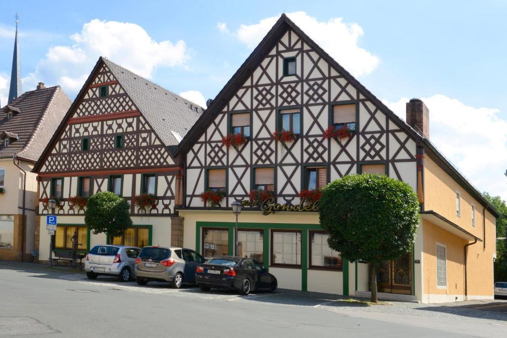 Hotel Gondel Altenkunstadt Екстер'єр фото